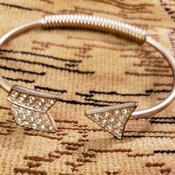 Silver Boho Arrow Rhinstone Bracelet - Picture 1 of 7